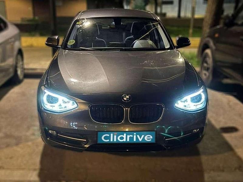 Usado BMW 116 116 CV (85 kW) 2014 Gris Utilitario