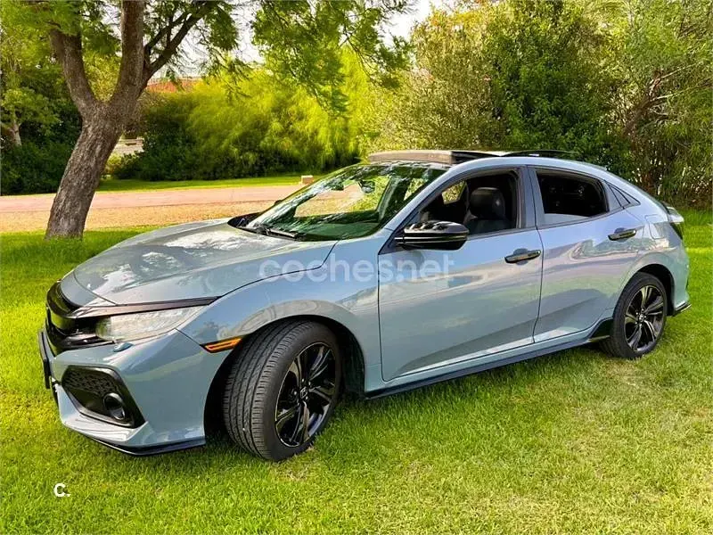 Usado Honda Civic Sport Plus 182 CV (133 kW) 2019 Gris / plata Berlina