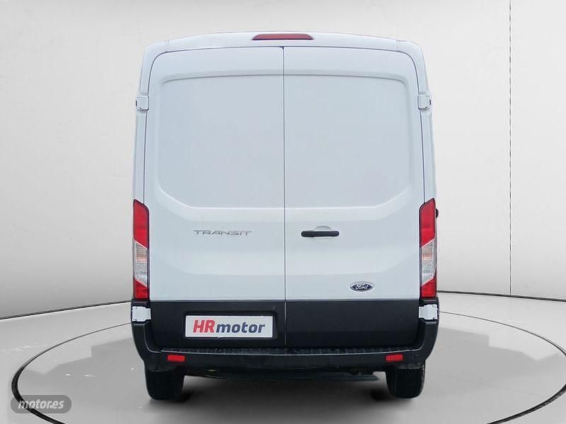 Usado Ford Transit Trend 130 CV (95 kW) 2021 Blanco Van