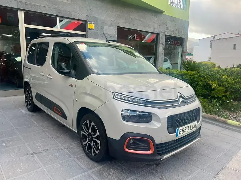 Usado Citroën e-Berlingo PureTech 110 CV (80 kW) 2019 Beige Monovolumen