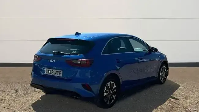 Nuevo Kia Ceed 100 CV (73 kW) 2025 Azul Utilitario