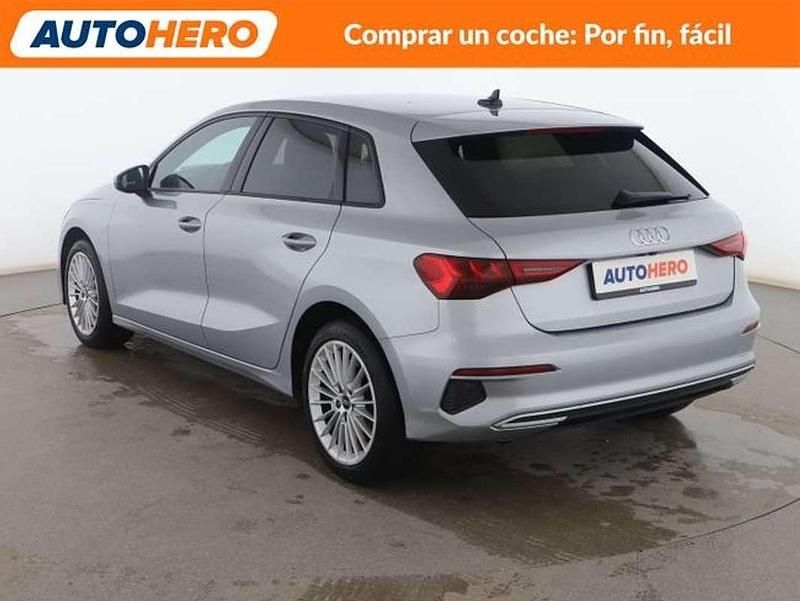 Usado Audi A3 Advanced 116 CV (85 kW) 2022 Gris Berlina