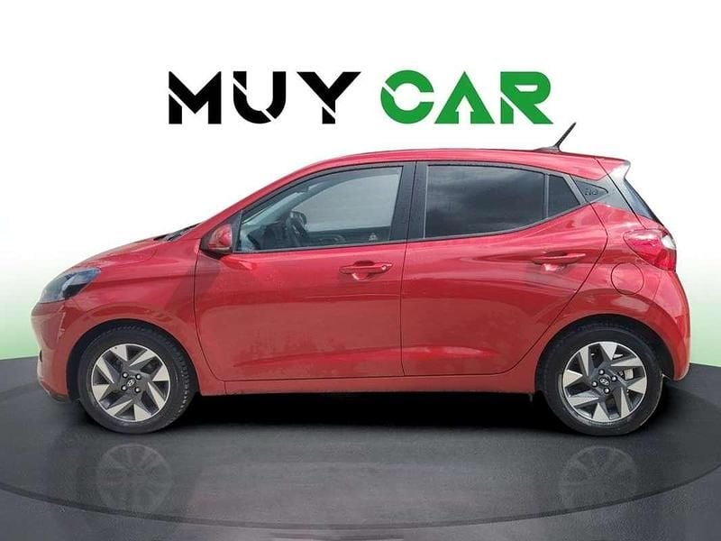 Usado Hyundai i10 64 CV (47 kW) 2024 Azul Utilitario