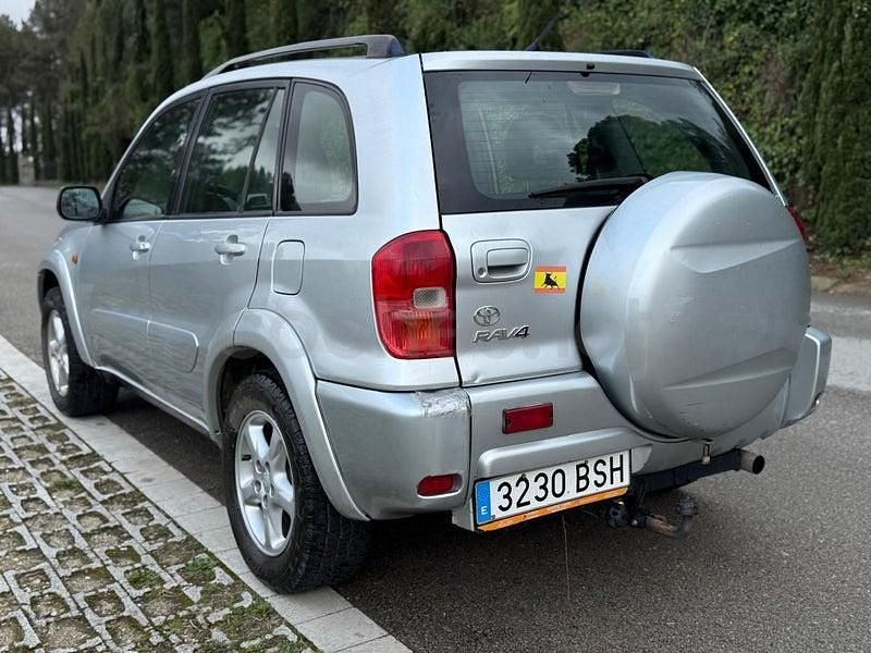 Usado Toyota RAV4 Luna 150 CV (110 kW) 2002 Gris / plata SUV