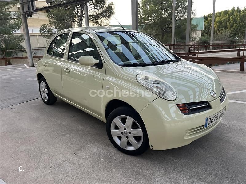 Amarillo Usado 2005 Nissan Micra Acenta Berlina | 3900 € (Precio justo) - Imagen 1/4