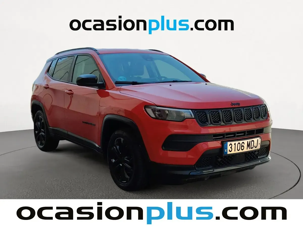 Usado Jeep Compass Night Eagle 130 CV (95 kW) 2023 Rojo SUV