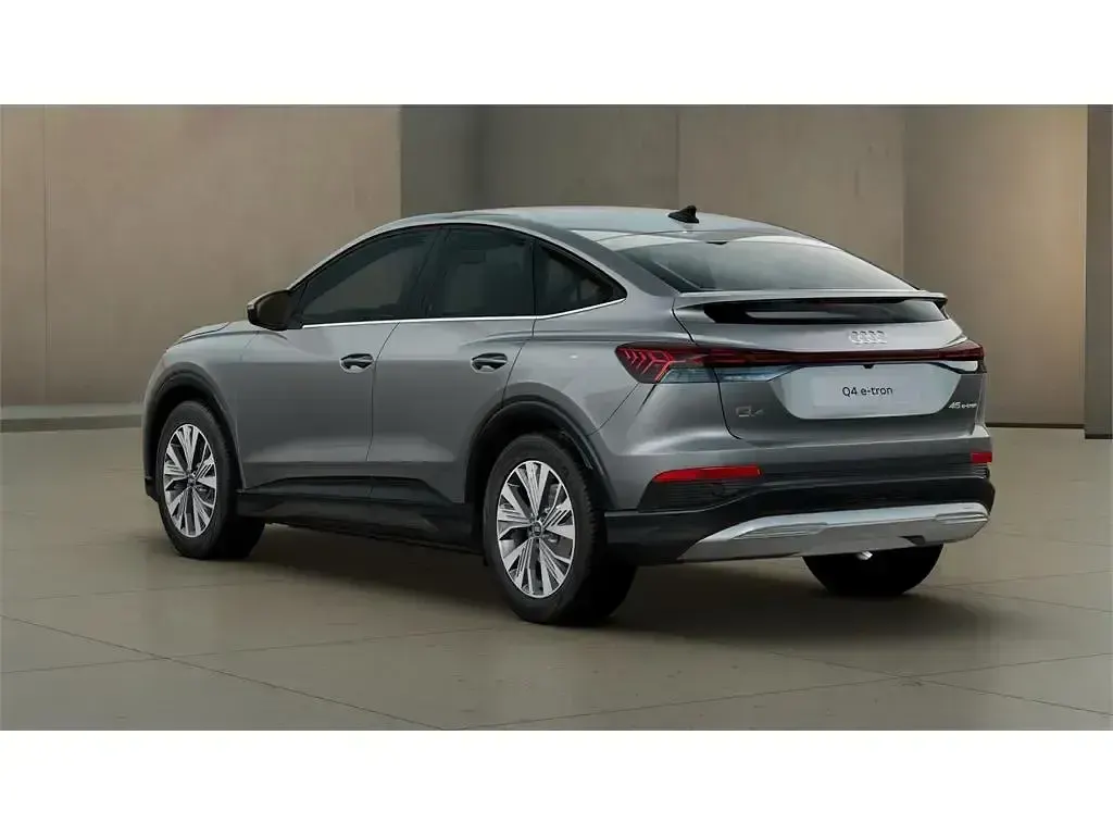 Nuevo Audi Q4 e-tron Advanced Plus 210 kW (286 CV) 2026 Gris SUV
