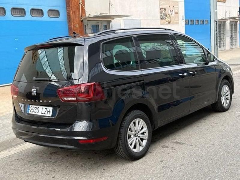 Usado Seat Alhambra Style 150 CV (110 kW) 2022 Negro Monovolumen