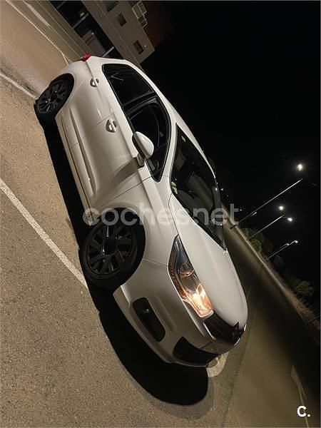 Usado Citroën C4 120 CV (88 kW) 2013 Blanco Berlina