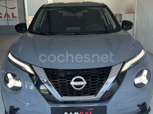Gris / plata Usado 2024 Nissan Juke Acenta SUV | 21.200 € (Un poco caro) - Imagen 1/4