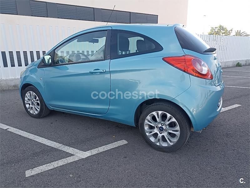 Azul Usado 2009 Ford Ka Titanium Berlina | 4500 € (Precio justo) - Imagen 1/4