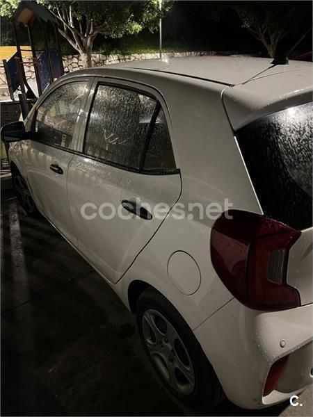 Blanco Usado 2018 Kia Picanto Utilitario | 8800 € (Precio justo) - Imagen 1/4