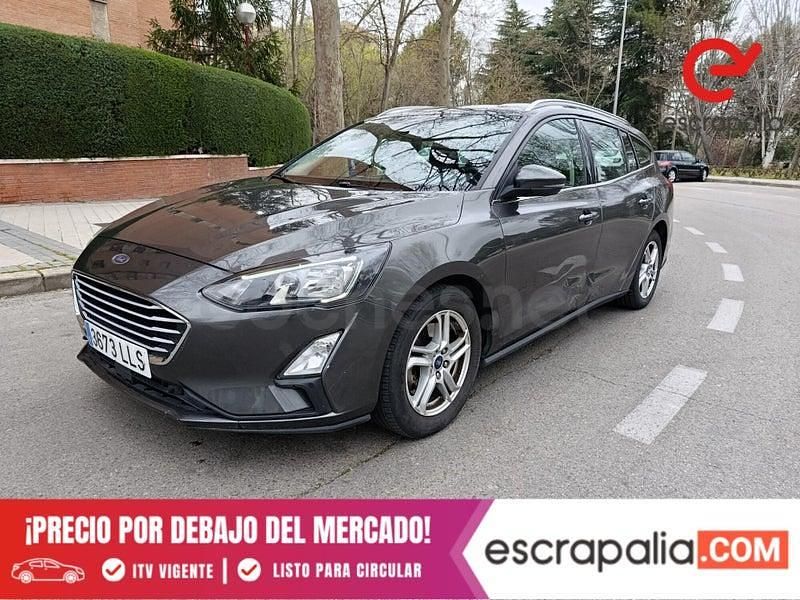 Usado Ford Focus Active 125 CV (91 kW) 2020 Negro Familiar