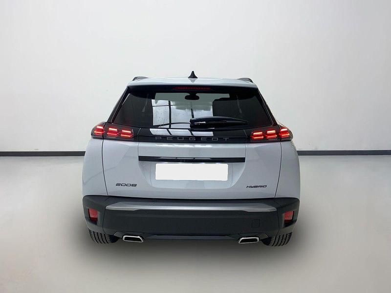Nuevo Peugeot 2008 Allure 145 CV (106 kW) 2025 Gris / plata SUV