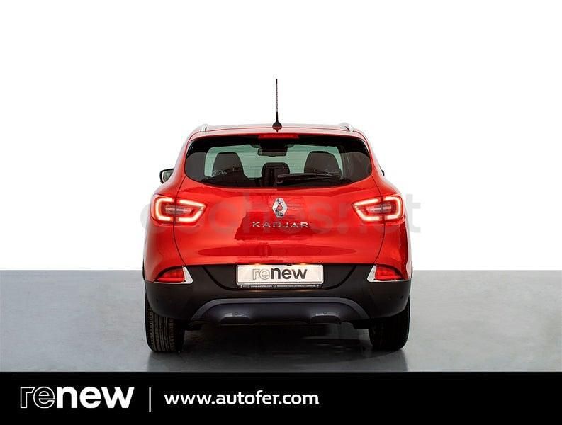 Usado Renault Kadjar Zen 130 CV (95 kW) 2017 Rojo SUV