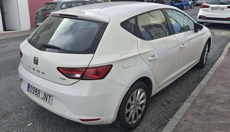 Usado Seat Leon 110 CV (80 kW) 2016 Blanco Utilitario