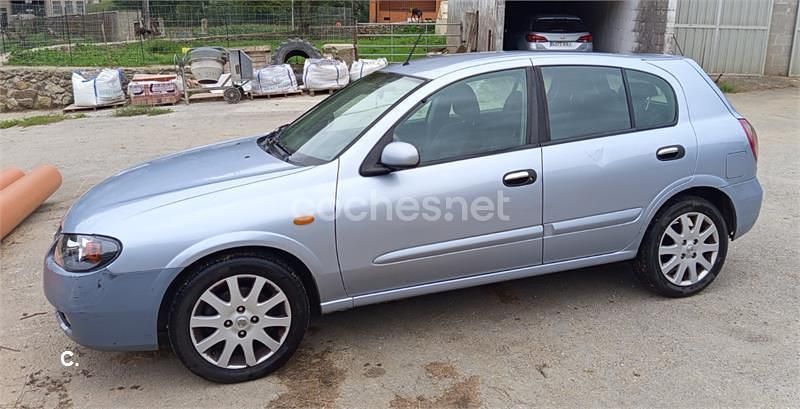 Gris / plata Usado 2005 Nissan Almera Berlina | 2600 € (Precio justo) - Imagen 1/4