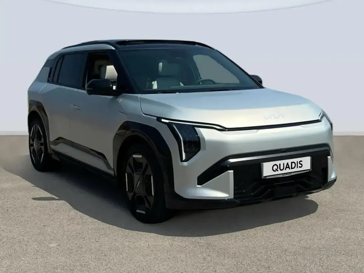 Usado Kia EV3 GT-Line 150 kW (204 CV) 2025 Gris SUV