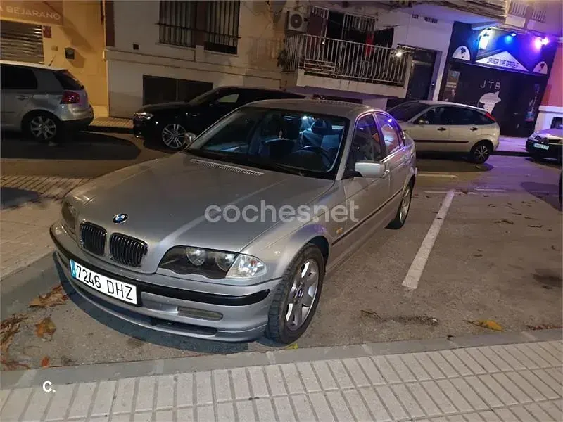 Usado BMW 328 193 CV (141 kW) 2000 Negro Familiar