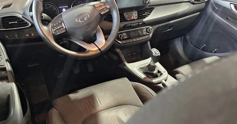 Usado Hyundai i30 GO! 120 CV (88 kW) 2018