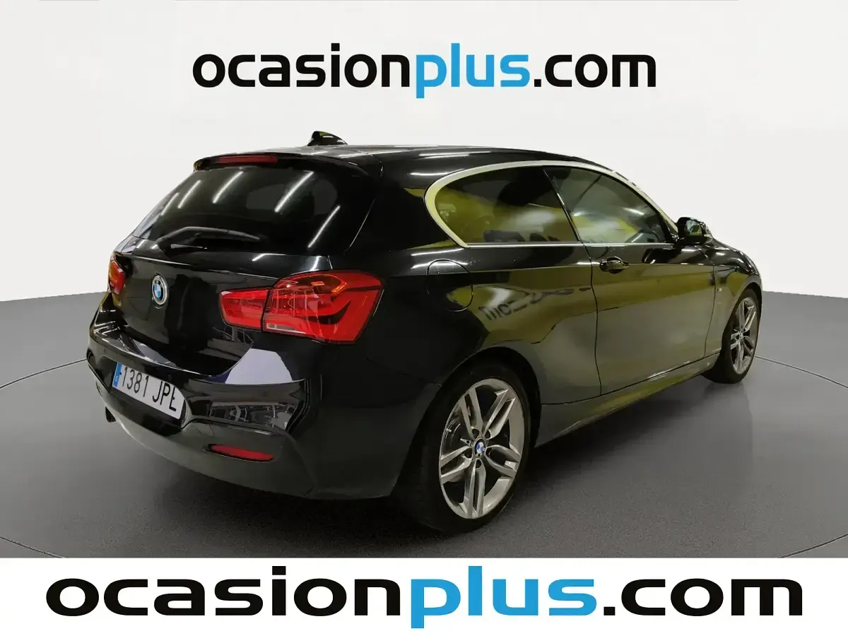 Usado BMW 118 150 CV (110 kW) 2016 Negro Utilitario