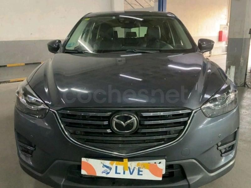 Usado Mazda CX-5 Luxury 150 CV (110 kW) 2016 Gris / plata SUV