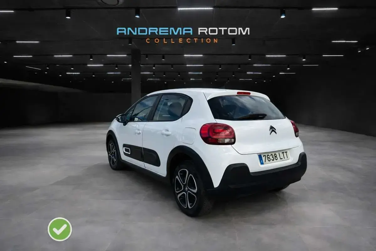 Usado Citroën C3 Live 99 CV (72 kW) 2021 Blanco Utilitario
