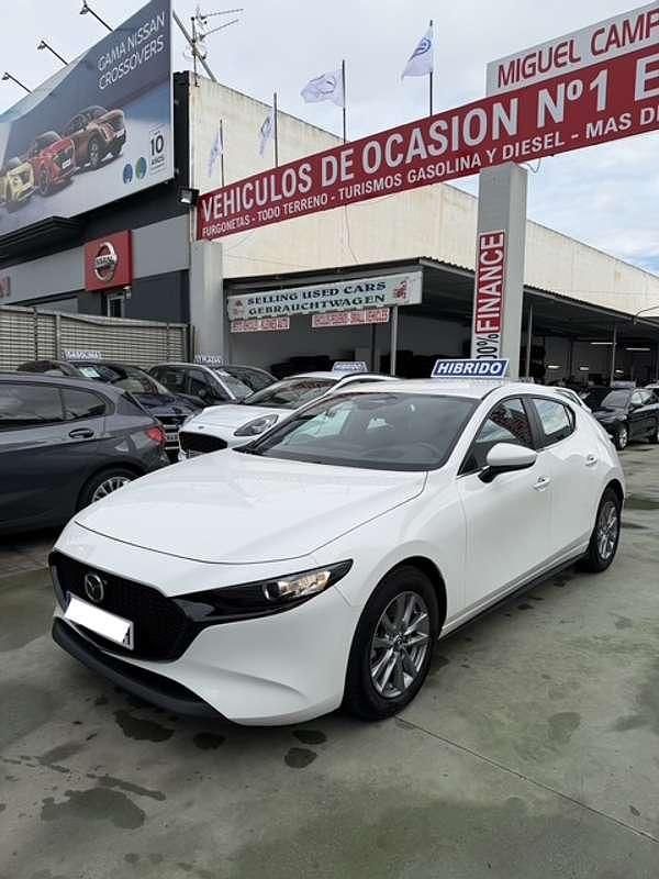 Usado Mazda 3 Prime-Line 140 CV (102 kW) 2024 Blanco Utilitario