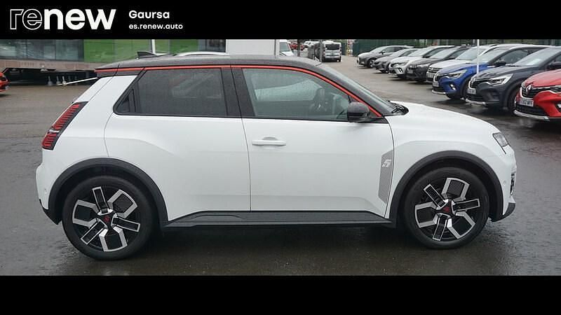 Usado Renault R5 Techno 88 kW (120 CV) 2025 Blanco Utilitario