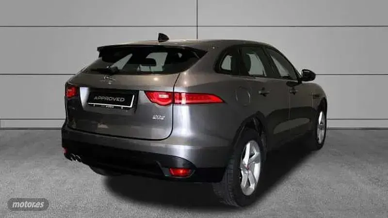 Usado Jaguar F-Pace R-Sport 179 CV (131 kW) 2020 Gris SUV