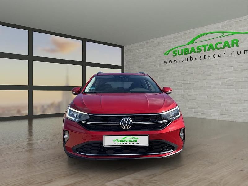 Usado VW Taigo Life 110 CV (80 kW) 2022 Rojo metalizado SUV