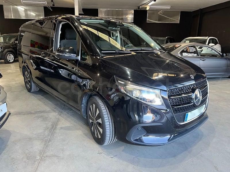 Usado Mercedes V250 Style 190 CV (139 kW) 2024 Negro Monovolumen
