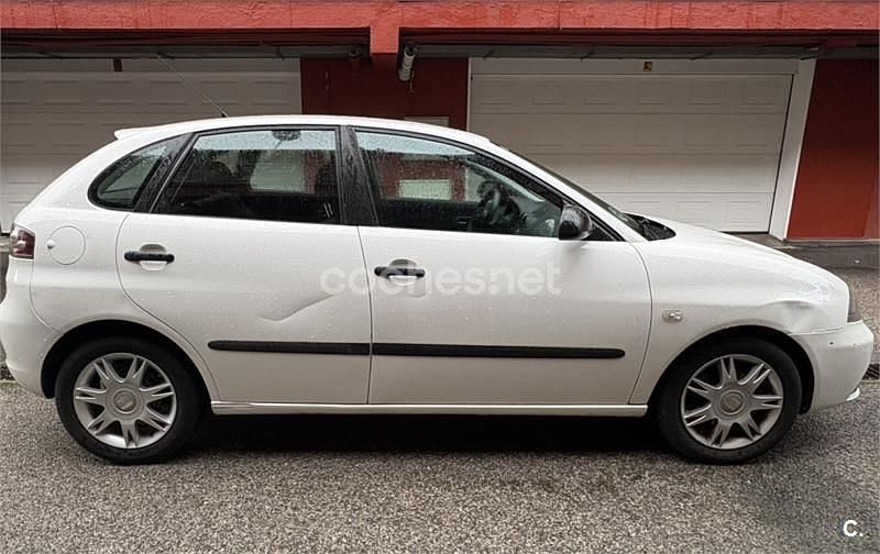 Usado Seat Ibiza 80 CV (58 kW) 2008 Blanco Berlina