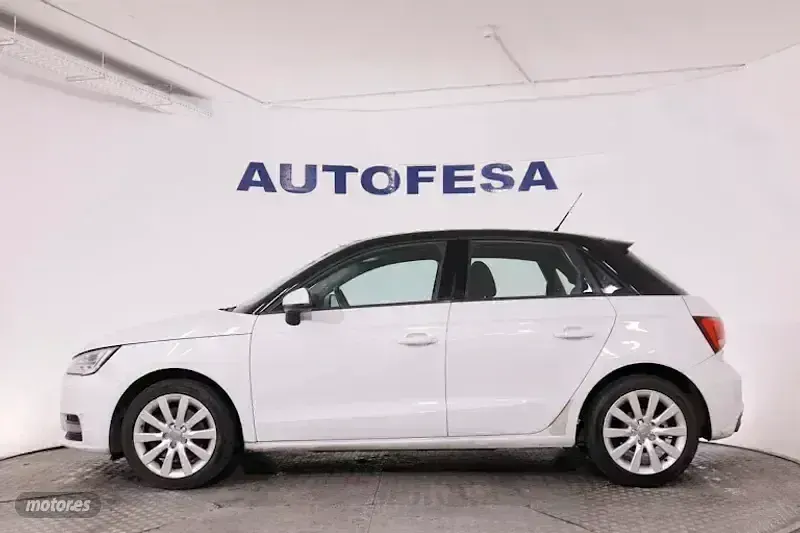Usado Audi A1 Sportback 125 CV (91 kW) 2016 Blanco Utilitario