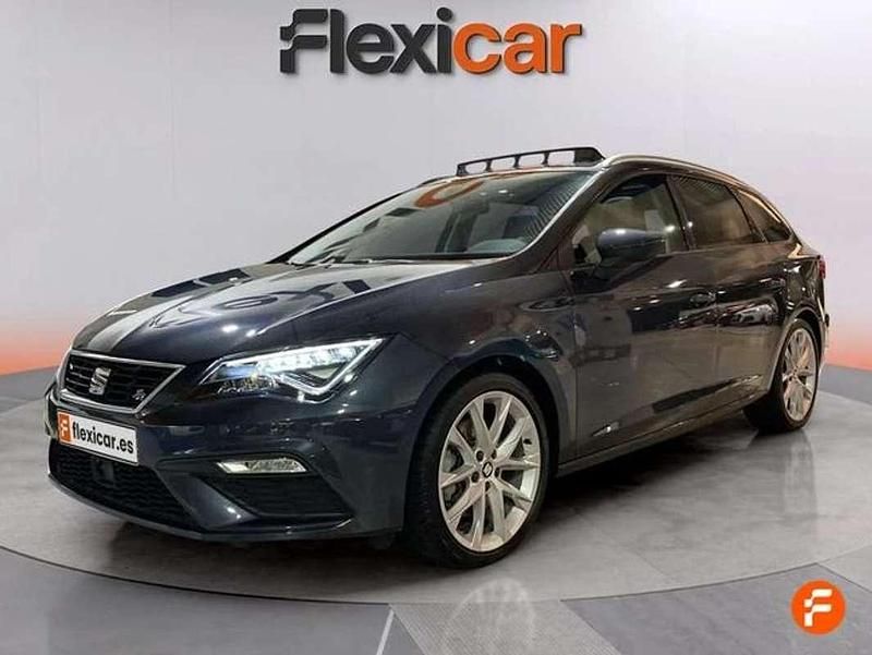 Usado Seat Leon ST FR 190 CV (139 kW) 2019 Gris Familiar