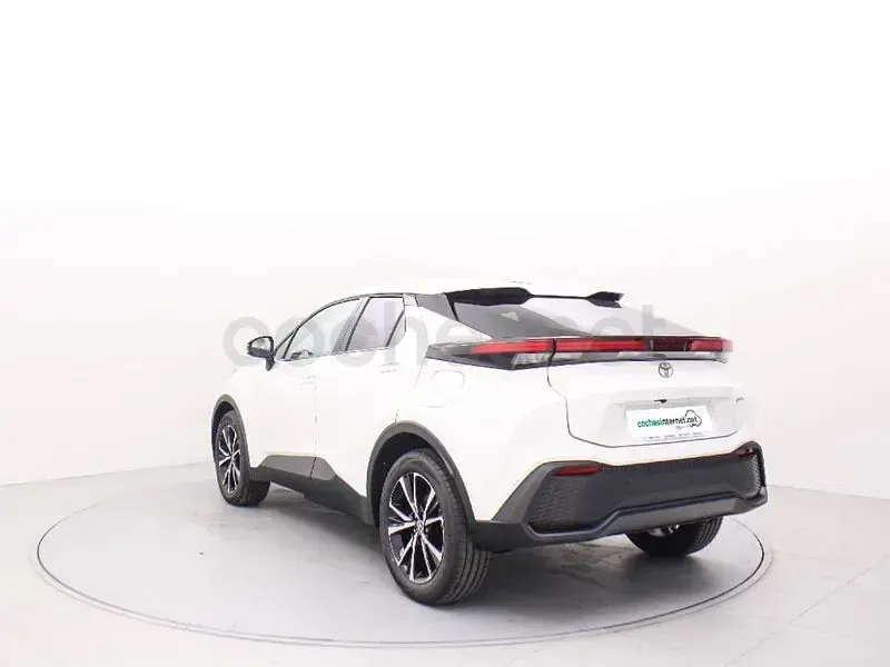 Usado Toyota C-HR Advance 140 CV (102 kW) 2026 Blanco SUV