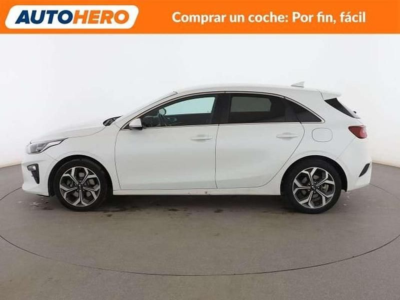 Usado Kia Ceed 120 CV (88 kW) 2018 Blanco Utilitario