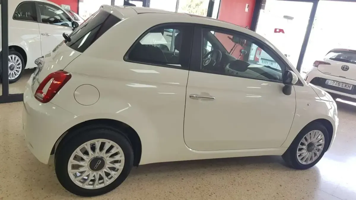 Usado Fiat 500C Connect 71 CV (52 kW) 2021 Blanco Descapotable