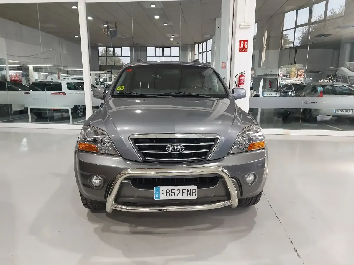 Usado Kia Sorento Active 170 CV (125 kW) 2007 Gris SUV
