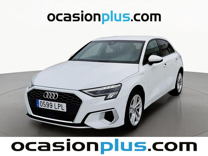 Usado Audi A3 Sportback Advanced 204 CV (150 kW) 2021 Blanco Utilitario