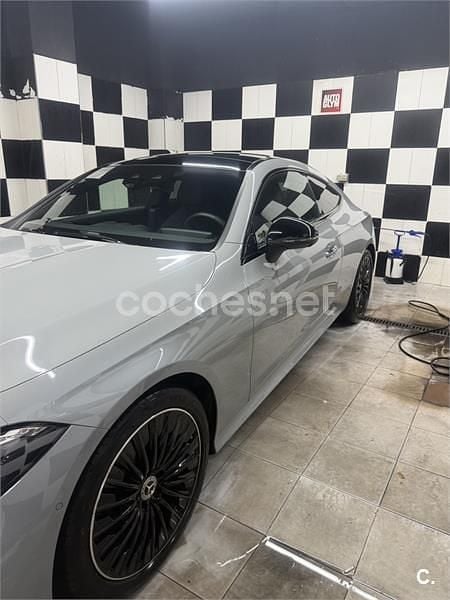 Usado Mercedes CLE200 204 CV (150 kW) 2024 Gris / plata Coupe