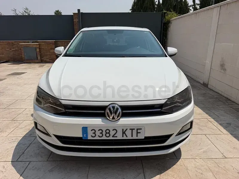 Usado VW Polo Advance 95 CV (69 kW) 2019 Blanco Utilitario