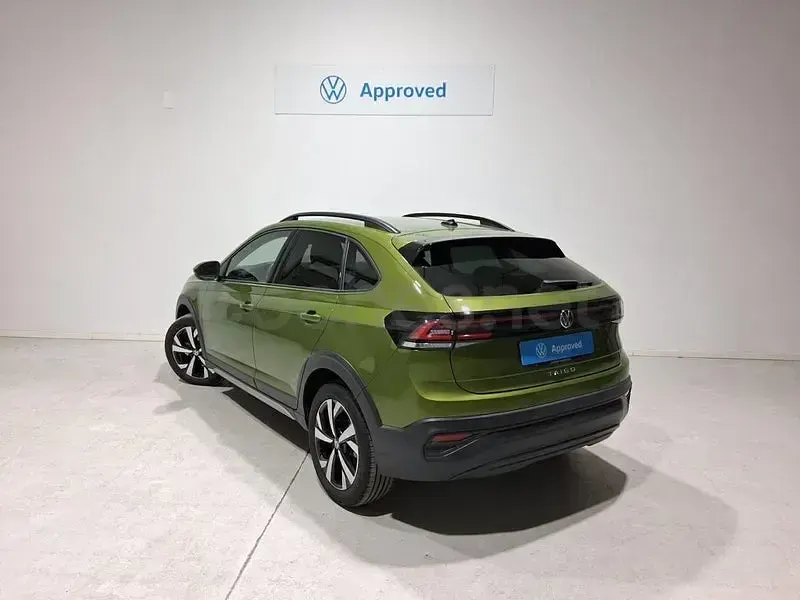Usado VW Taigo 115 CV (84 kW) 2024 Verde SUV