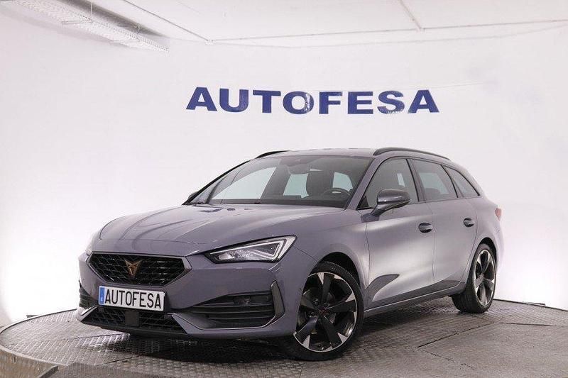 Usado Cupra Leon 150 HP (110 kW) 2023 Cinzento Coupé