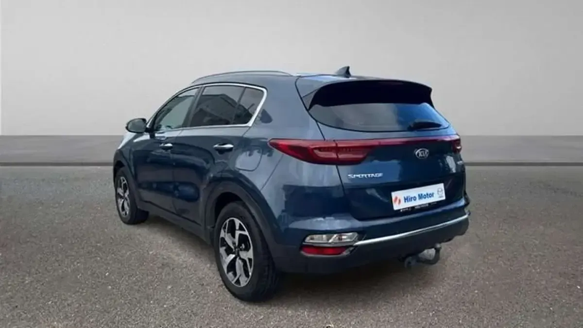 Usado Kia Sportage Plus 133 CV (97 kW) 2019 Azul SUV