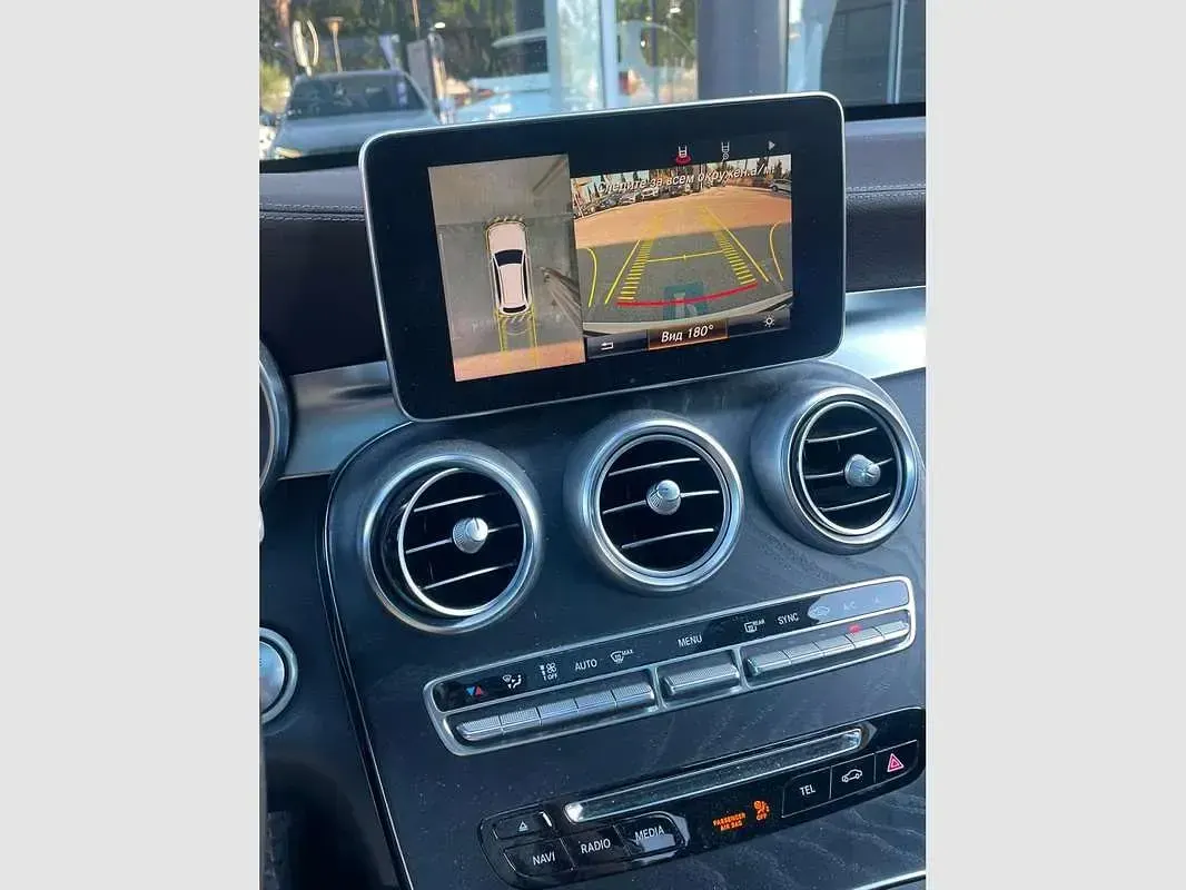 Usado Mercedes GLC250 204 CV (150 kW) 2017 Blanco SUV