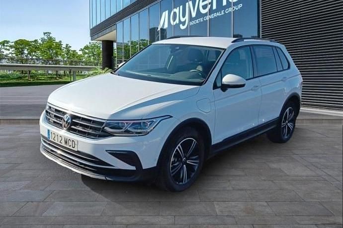 Usado 2022 VW Tiguan Life SUV | 26.200 € (Super precio) - Imagen 1/4