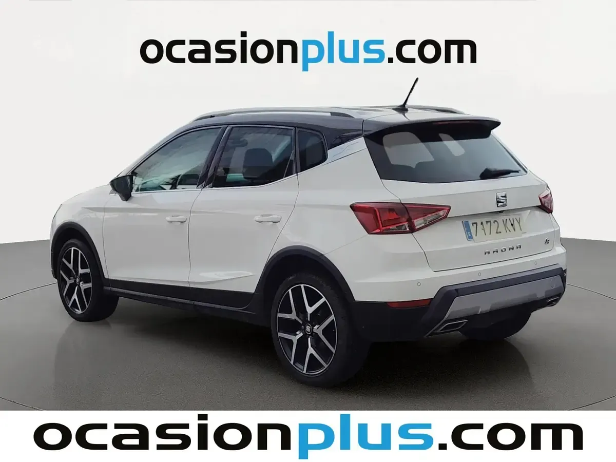 Usado Seat Arona Ecomotive 116 CV (85 kW) 2019 Blanco SUV