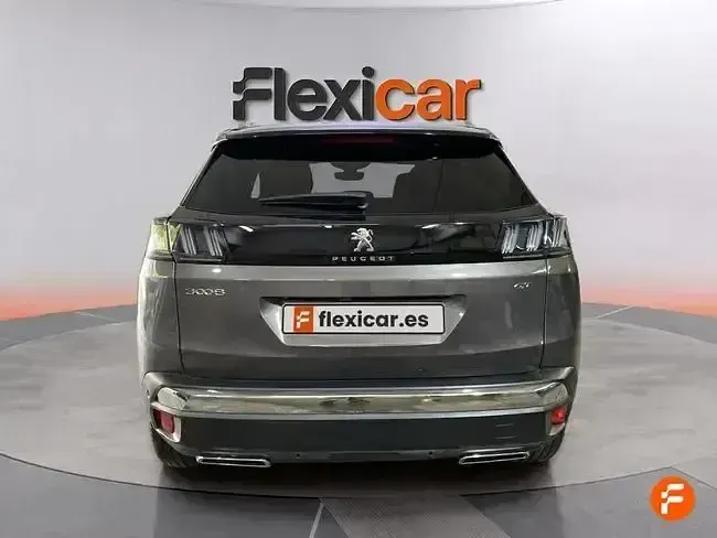 Usado Peugeot 3008 GT 130 CV (95 kW) 2023 Gris SUV