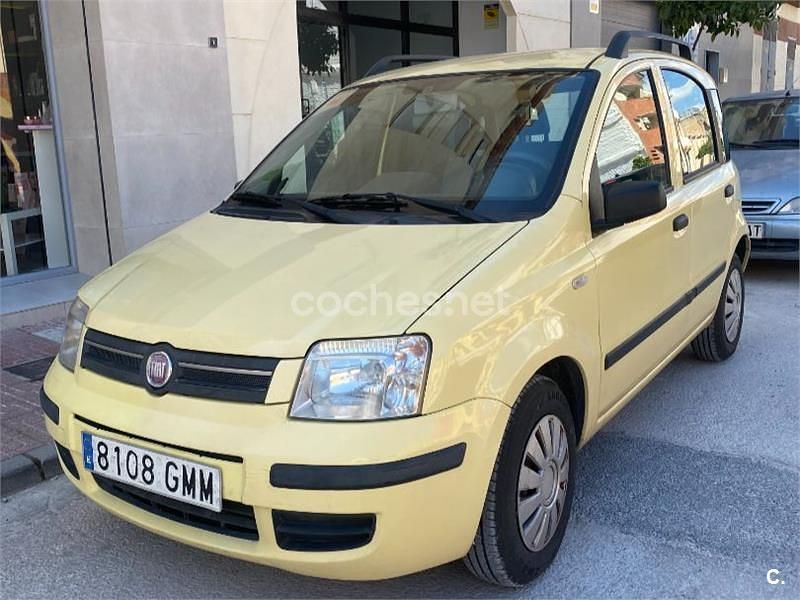 Usado Fiat Panda 60 CV (44 kW) 2009 Amarillo Utilitario